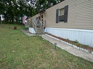 360 Custers Ct, Locust Grove, GA 30248