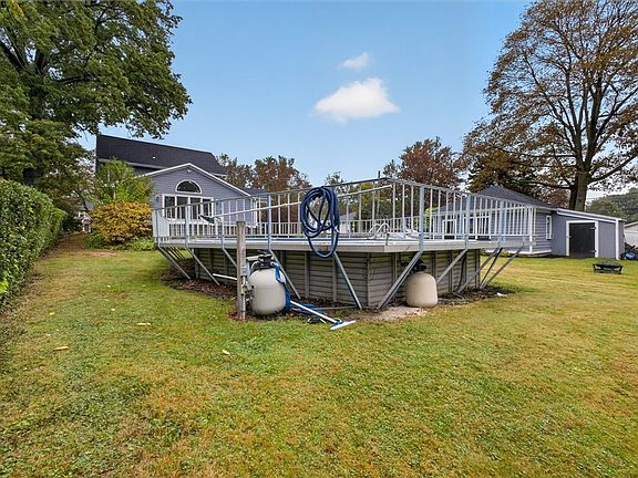 4th image of 105 Seymour Rd