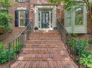 9205 Hometown Dr, Raleigh, NC 27615