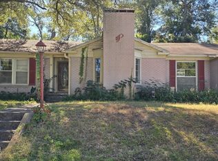 1314 S Azalea Dr, Tyler, TX 75701