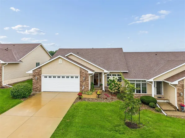 801 Trail Ridge Rd, Indianola, IA 50125