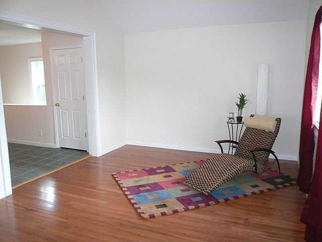 2nd image of 4550 Newport Ave
