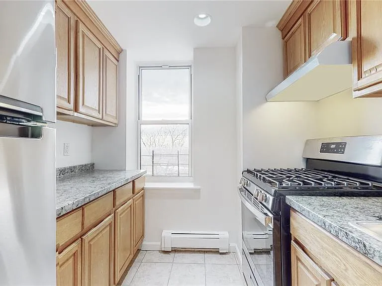 84-70 129th St #6N — Photo 5