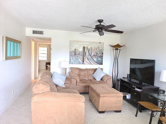 4th image of 2021 Ellesmere B #2021