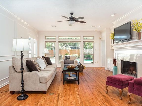 3rd image of 11811 Mighty Redwood Dr