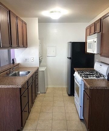 5th image of 1503 Woodcutter Ln Unit A