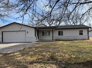 1800 S Lark Ln, Wichita, KS 67209
