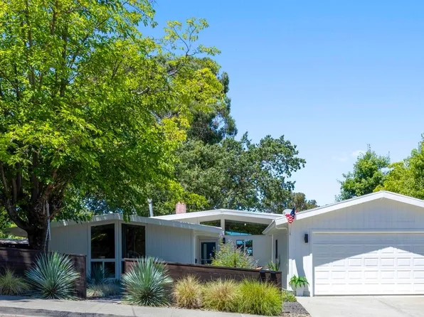 4525 Entrada Ct, Pleasanton, CA 94566