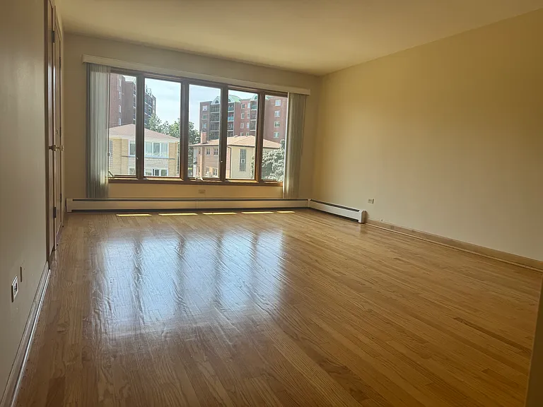 8532 W Berwyn Ave #2 — Photo 2