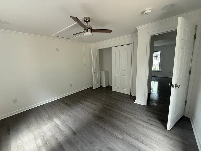 602 Broad St — Photo 6