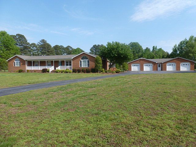 1st image of 1020 Shady Ln #B