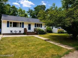 164 Summit Ave, Island Heights, NJ 08732