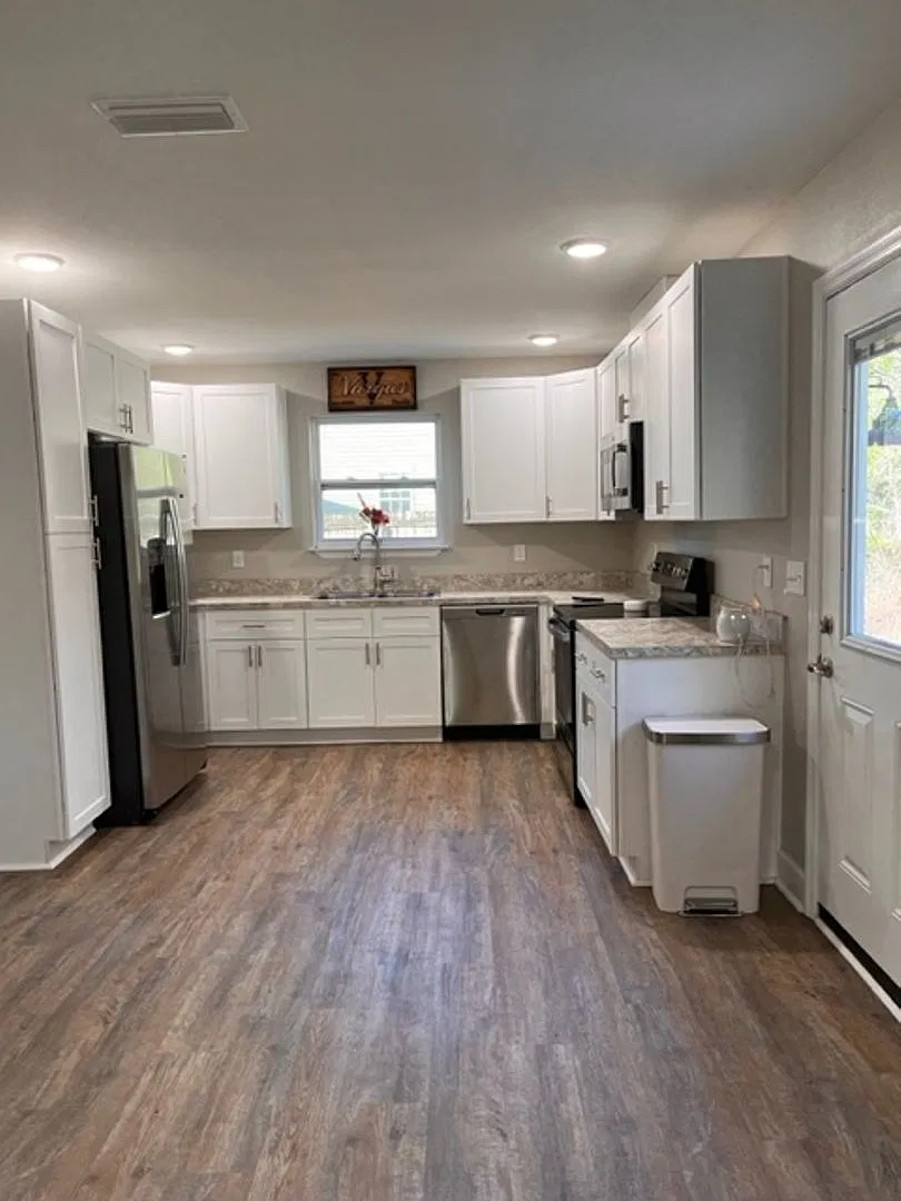 New Home for Rent — Photo 3