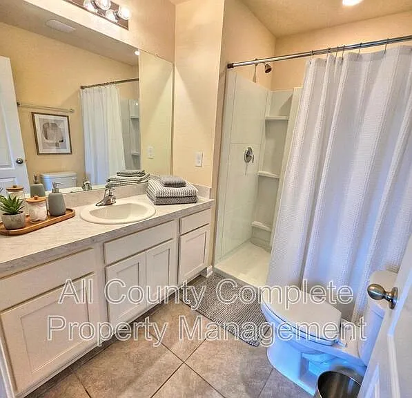 3972 Village View Ln — Photo 12