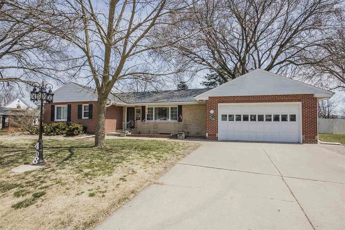 408 S Nelson Ave photo 1