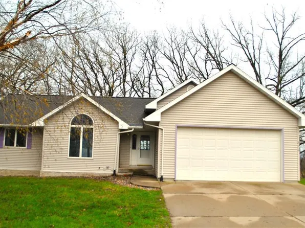 822 Lambeau Court, Mondovi, WI 54755
