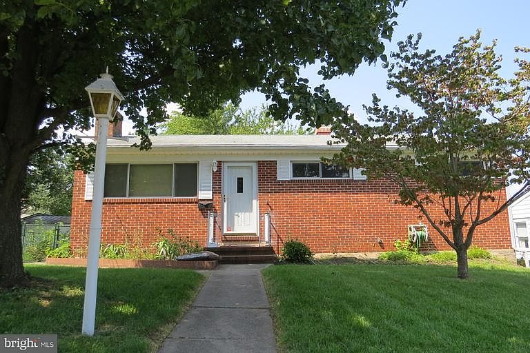 1st image of 102 Condon Ave
