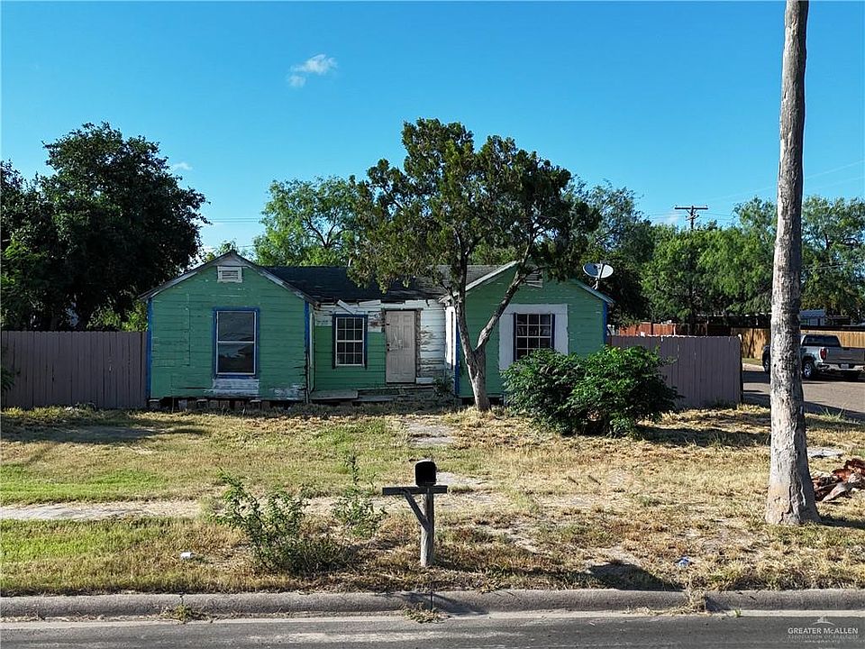 1st image of 523 E Champion St