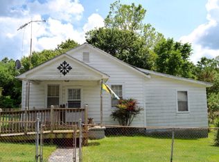 107 Knott Hill St, Burkeville, VA 23922