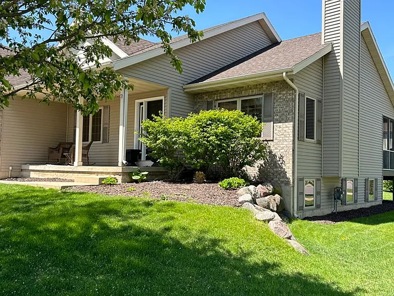9402 Eagle Nest Ln — Photo 18