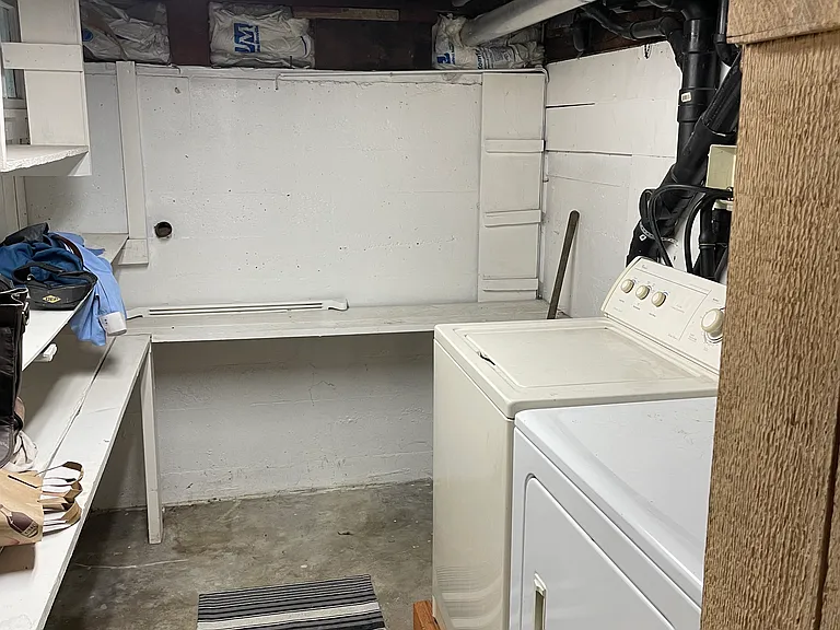Enclosed utility room