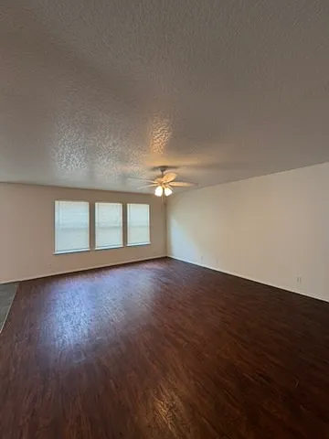 369 Copper Bluff Dr — Photo 6