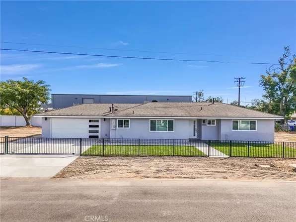 8825 Redwood Ave, Fontana, CA 92335
