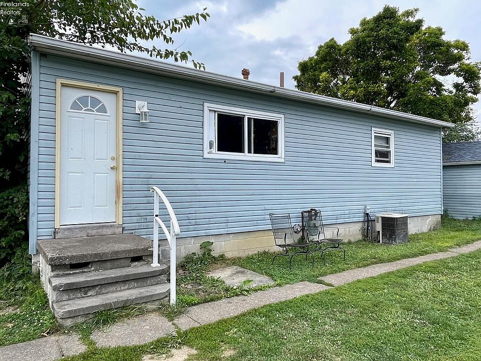 1st image of 2801 W Perkins Ave