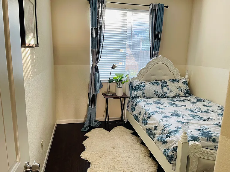 274 Altadena Cir — Photo 19