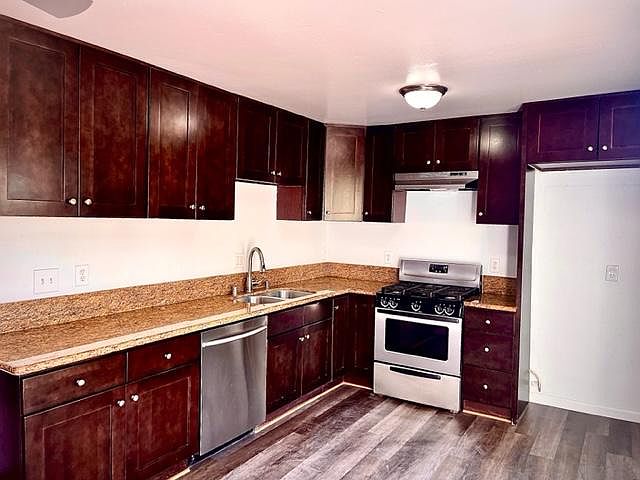 1st image of 10523 San Anselmo Ave #10523