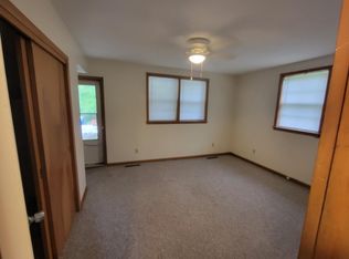 1012 N Summit St #D, Iowa City, IA 52245