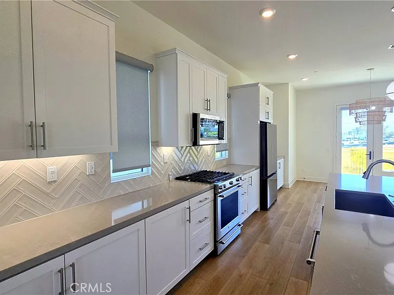 2245 Skylar Pl — Photo 8