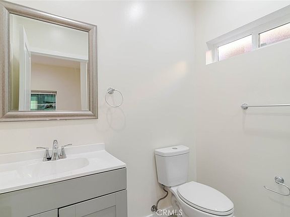 3rd image of 10526 Hillhaven Ave #10526