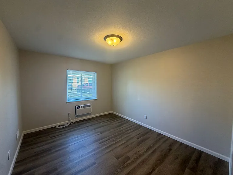 Peoria Flats - New Mgmt - New Name - Fresh Upgrades — Photo 22