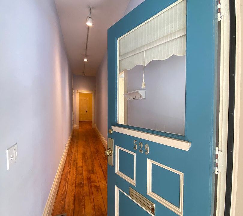 1st image of 529 Noe St