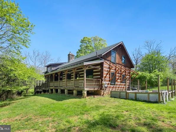 11272 Georges Mill Rd, Lovettsville, VA 20180