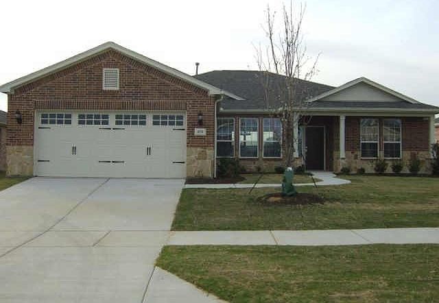 1st image of 878 Carrington Greens Dr