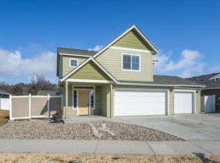 9715 E Hoffman Ct, Spokane, WA 99206