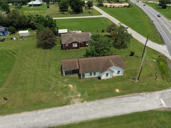 1420 Colorado St, Hempstead, TX 77445