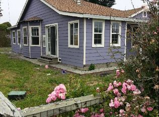 307 Magnolia St, Half Moon Bay, CA 94019