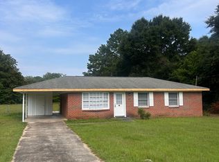 88 Price St, Daleville, AL 36322