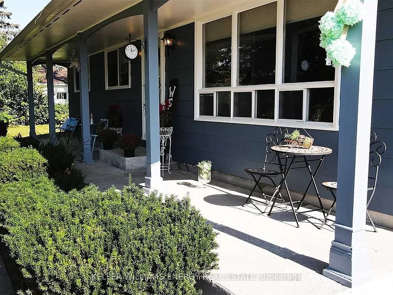 18 Prosser Ave — Photo 33