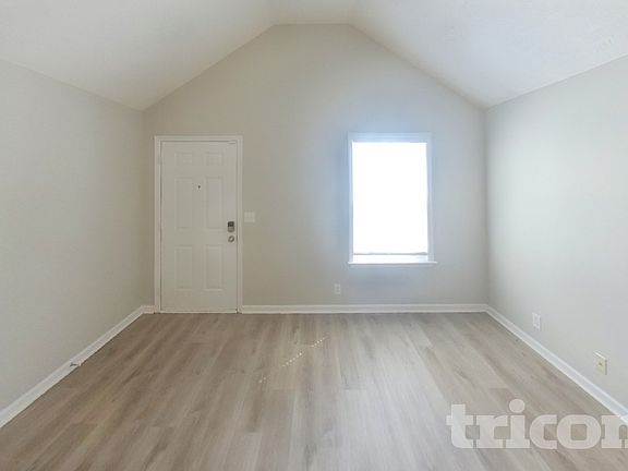 3rd image of 2829 Elijah Dr