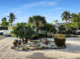 18 Man O War Dr, Marathon, FL 33050