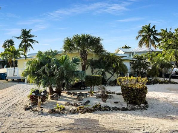 18 Man O War Dr, Marathon, FL 33050