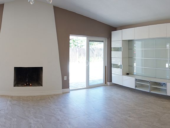 5th image of 7320 Brookview Cir