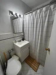 Rented by Salon Realty Corp