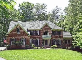 11201 Chapel Rd, Fairfax Station, VA 22039