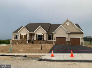 120 Quartz Ridge Rd #34, Hanover, PA 17331