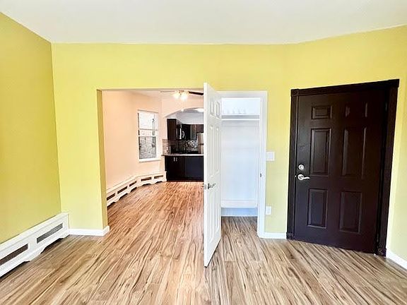 3rd image of 3 East St APT 4